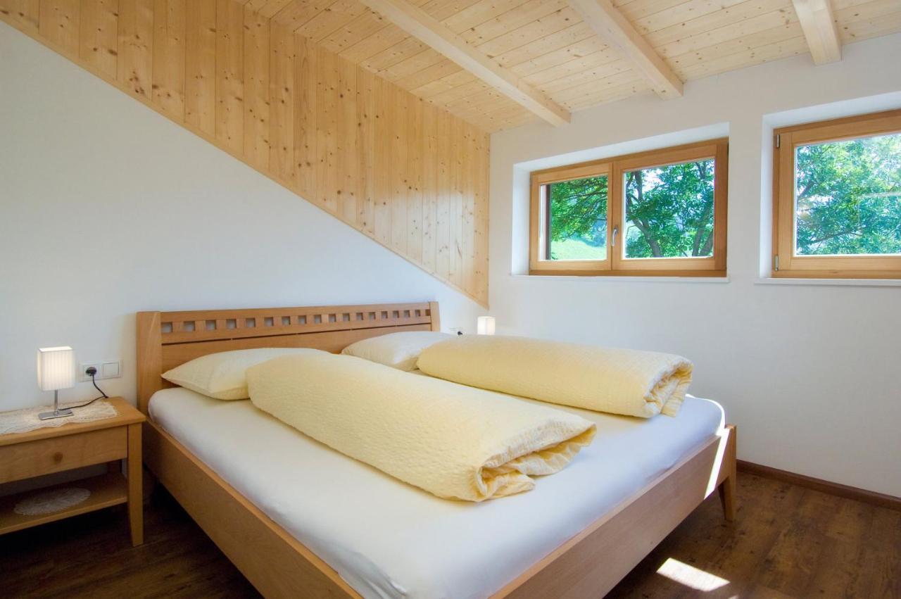 Wargerhof - Urlaub Auf Dem Bauernhof Apartment Meltina Exterior photo