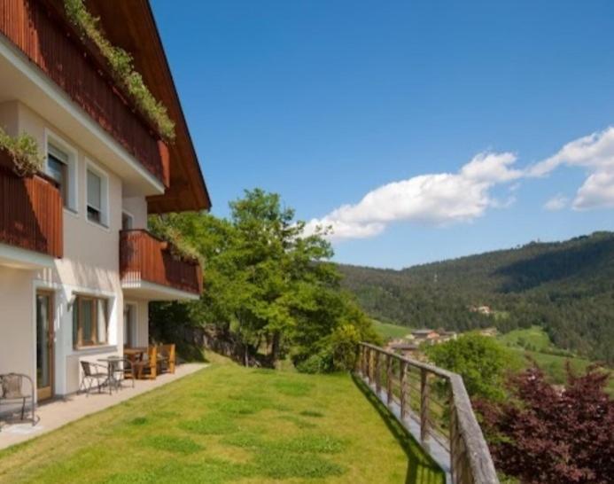 Wargerhof - Urlaub Auf Dem Bauernhof Apartment Meltina Exterior photo